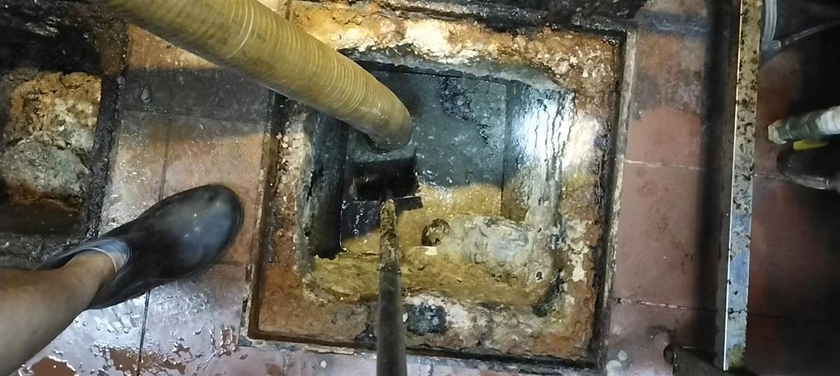 固阳化油池清理-污水池清掏